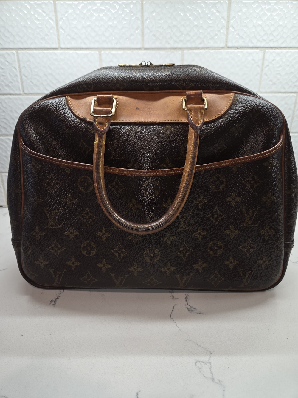 Vintage Louis Vuitton Deauville Monogram Bag 1998